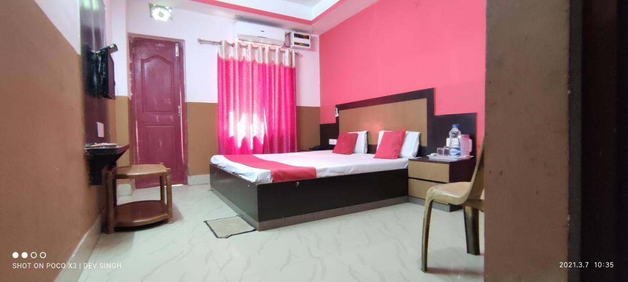 Hotel Samrat Palace Near Puri Sea Beach Best Choice Of Travellers By Morservices Exterior photo