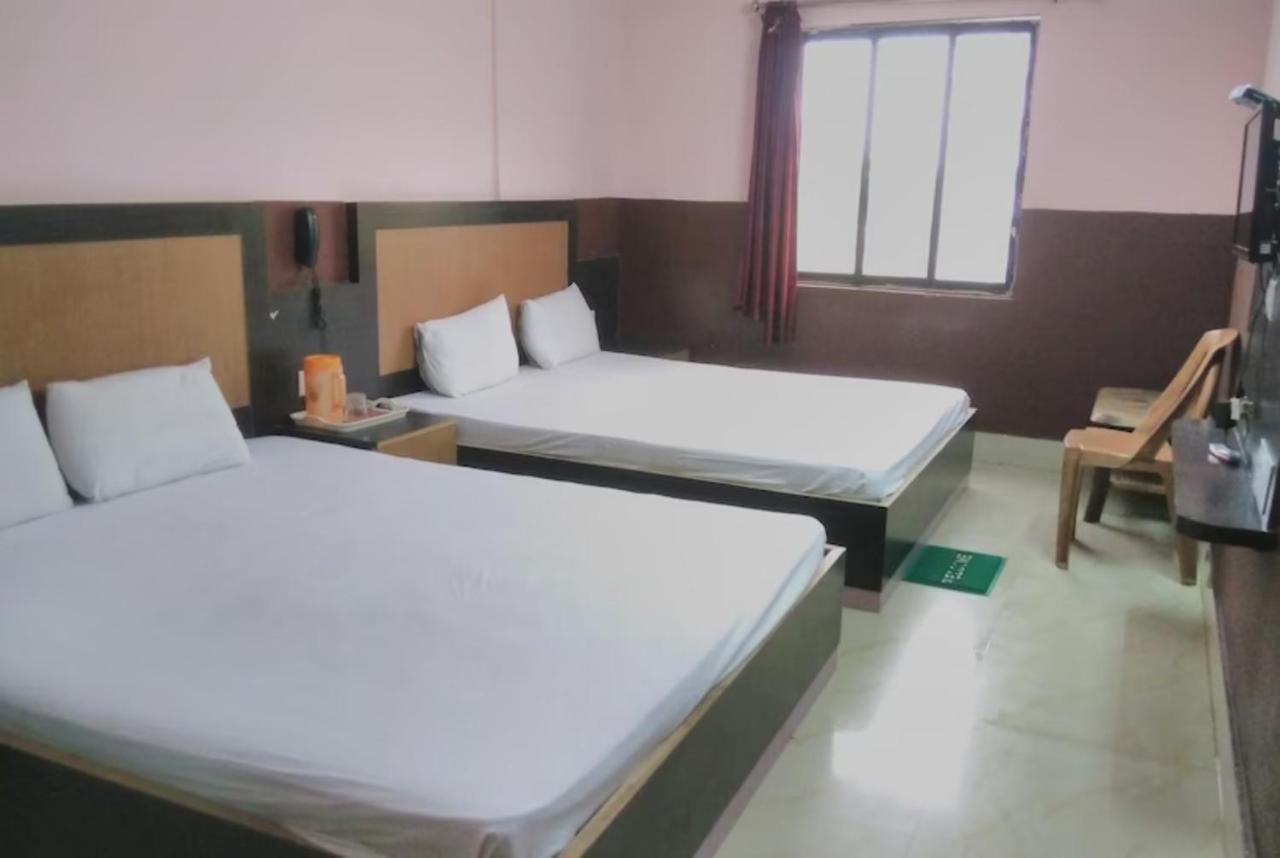 Hotel Samrat Palace Near Puri Sea Beach Best Choice Of Travellers By Morservices Exterior photo