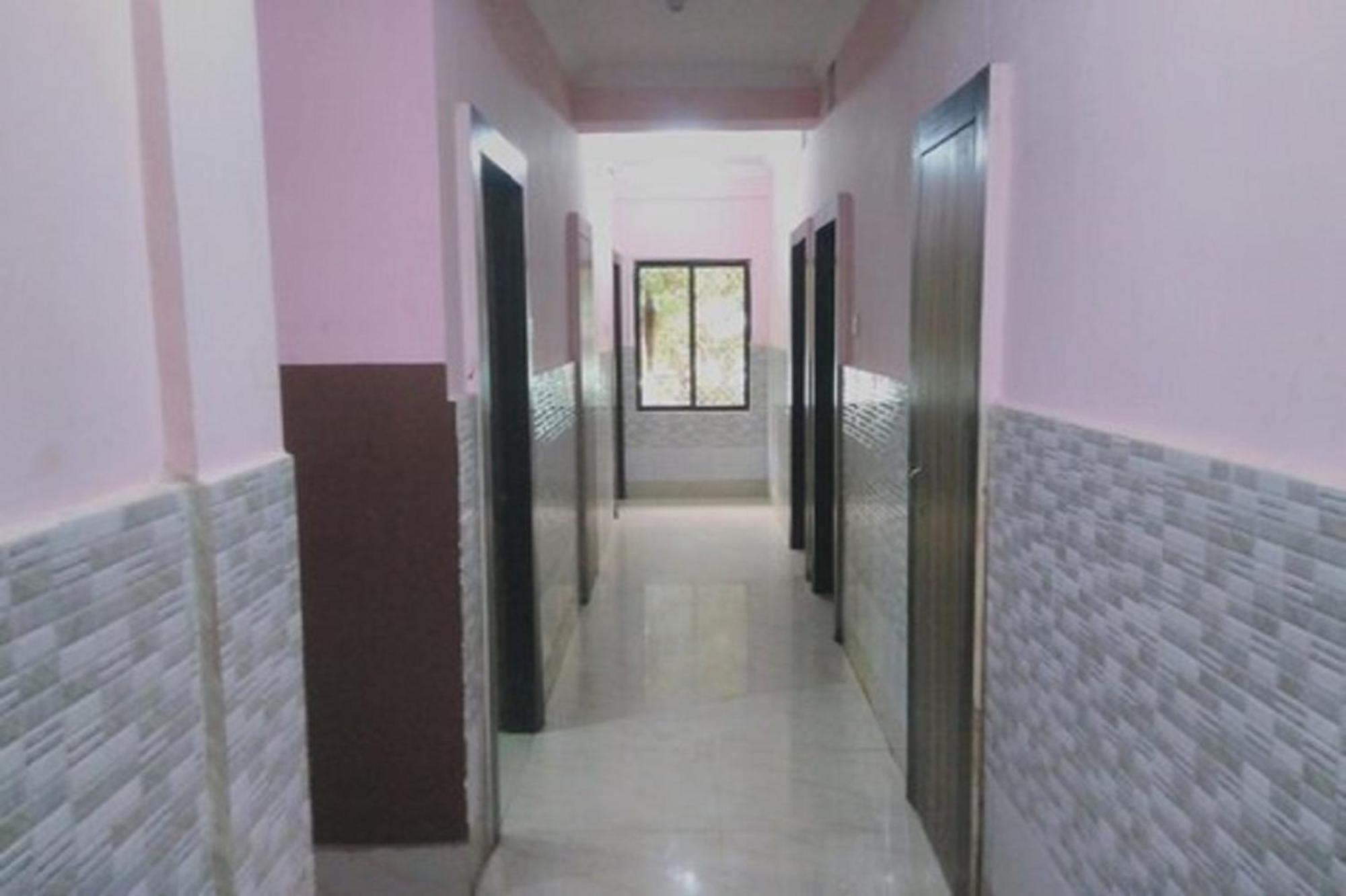 Hotel Samrat Palace Near Puri Sea Beach Best Choice Of Travellers By Morservices Exterior photo