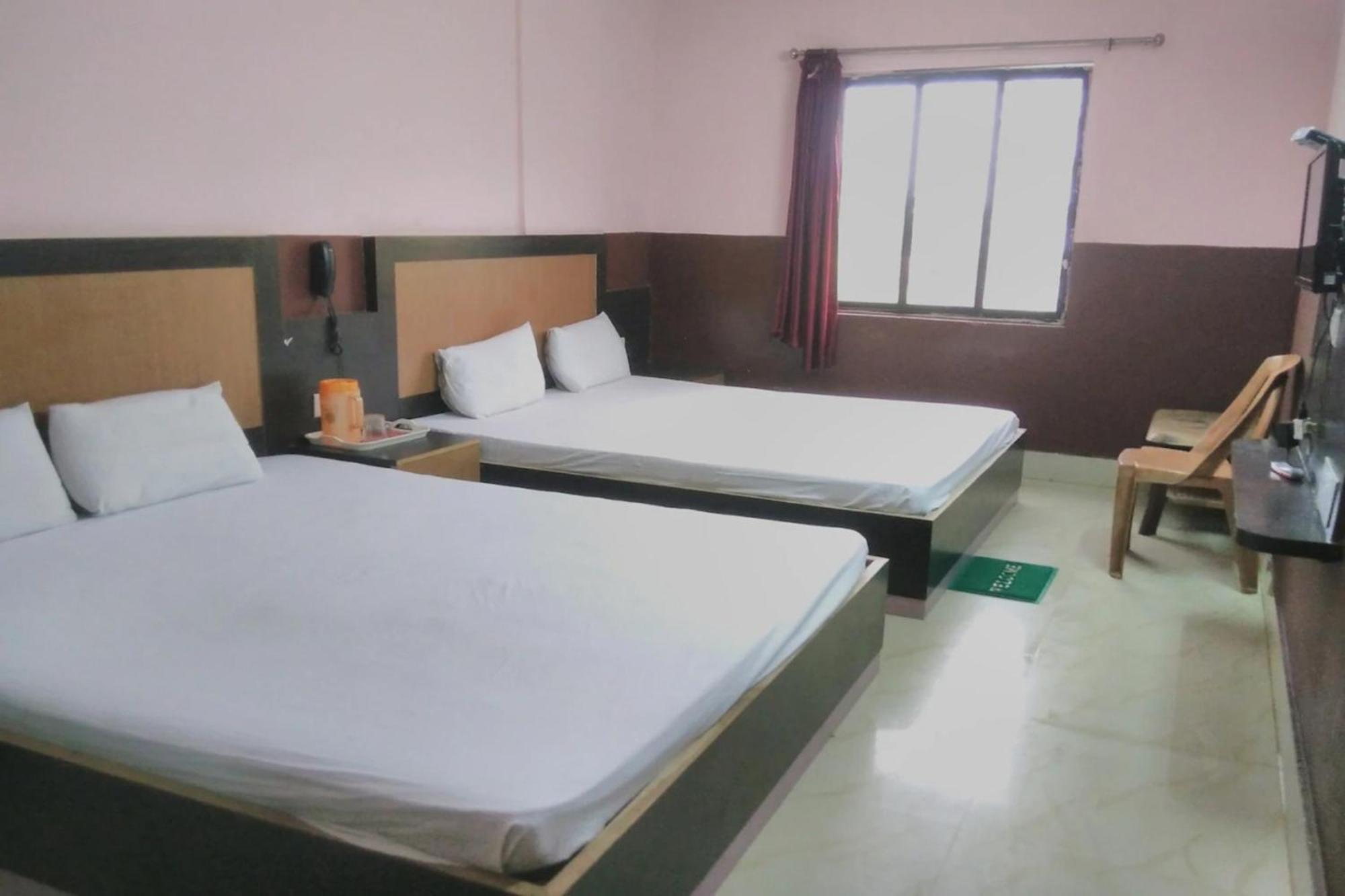 Hotel Samrat Palace Near Puri Sea Beach Best Choice Of Travellers By Morservices Exterior photo